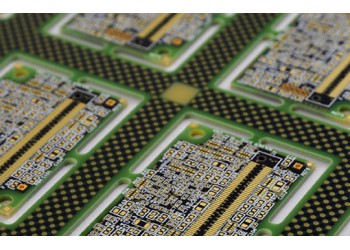 PCB印刷線路板快速打樣公司深圳宏力捷專(zhuān)業(yè)貼心