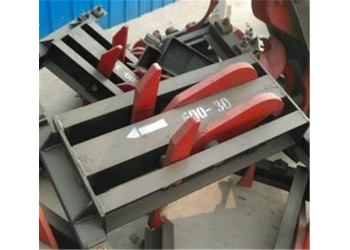 撈車器礦用安全設(shè)備捕車器出廠價(jià)供應(yīng)撈車器