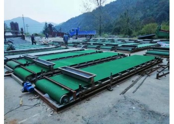 鞏義鉑思特全自動(dòng)尾礦選金設(shè)備，黃金尾礦再回收金的粘金毛毯機(jī)