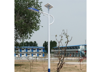 滄州5米海螺臂LED太陽(yáng)能路燈報(bào)價(jià)