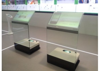 觸摸電腦一體機查詢一體機廠家供應(yīng)